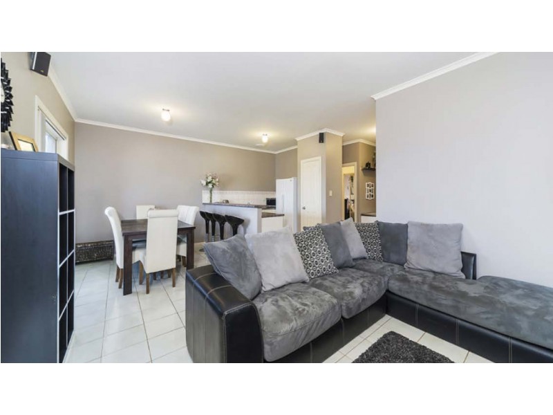 16 Clift Close, Evanston SA 5116