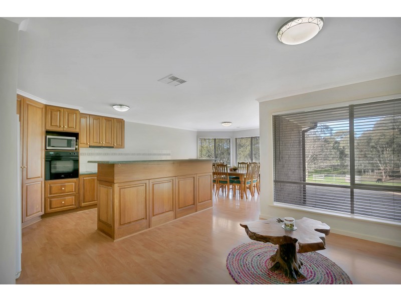 7 William Gilbert Avenue, Cockatoo Valley SA 5351