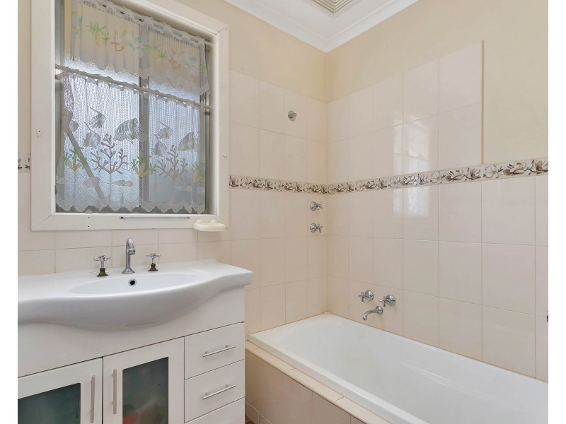 23 Gosford Street, Gawler West SA 5118