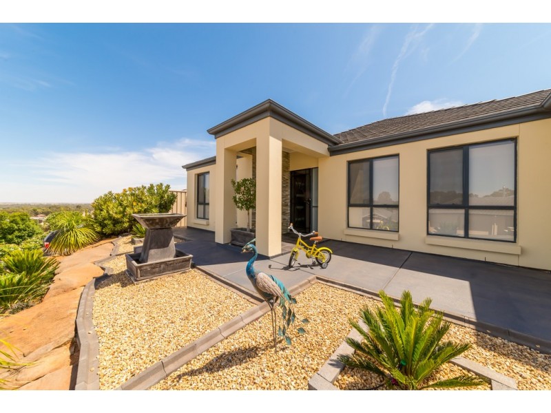 5 Thompson Circuit, Evanston Park SA 5116