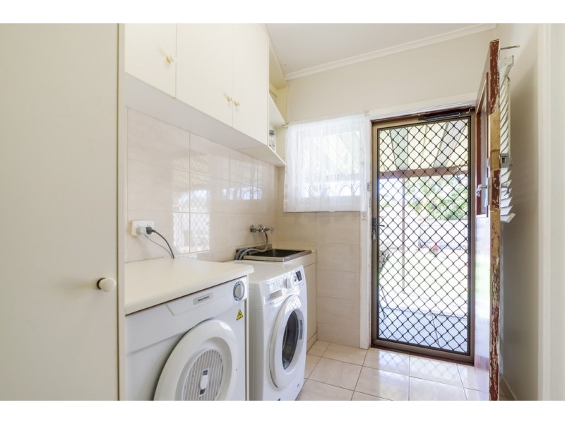 25 Beaminster Road, Elizabeth Park SA 5113