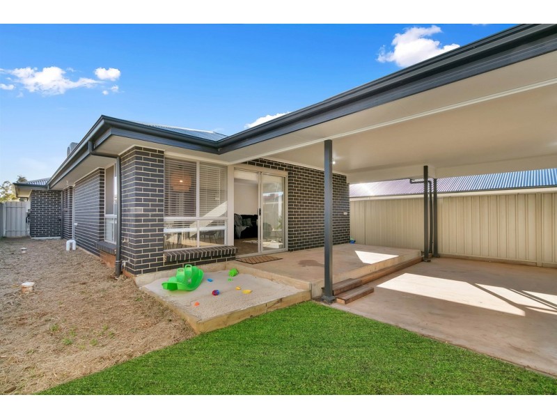 7 Almandine Lane, Munno Para West SA 5115