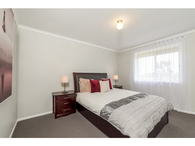 6 Denison Court, Hewett SA 5118