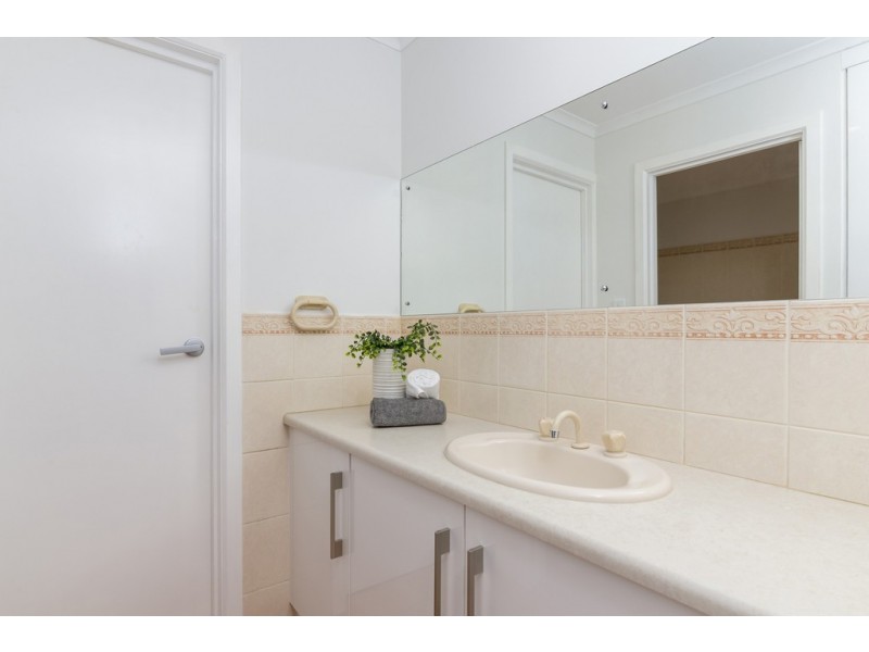 6 Denison Court, Hewett SA 5118