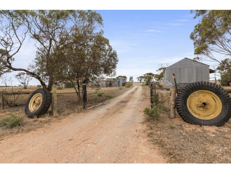 571 Plains Road, Erith SA 5461