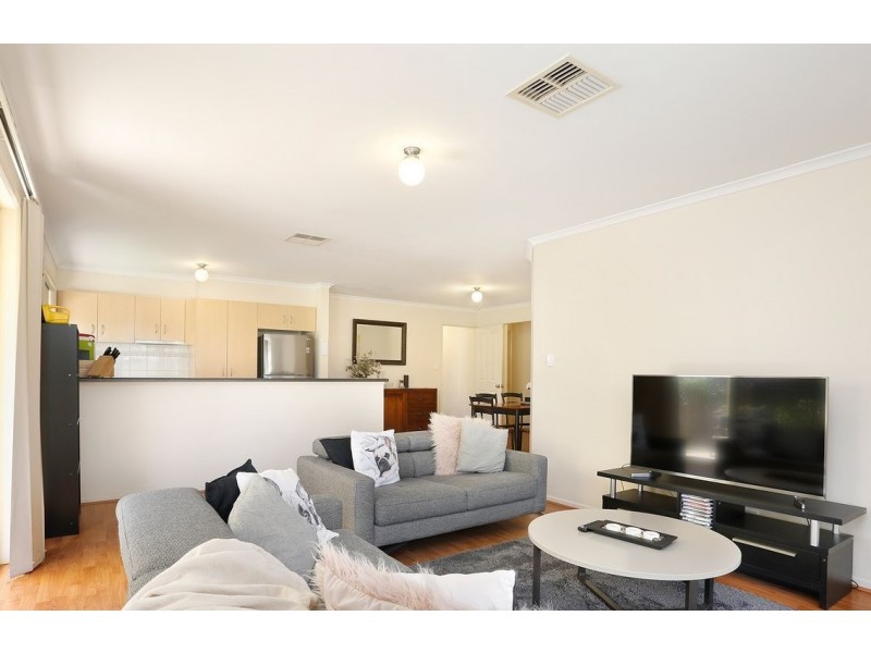 13 Carmelo Close, Gawler East SA 5118