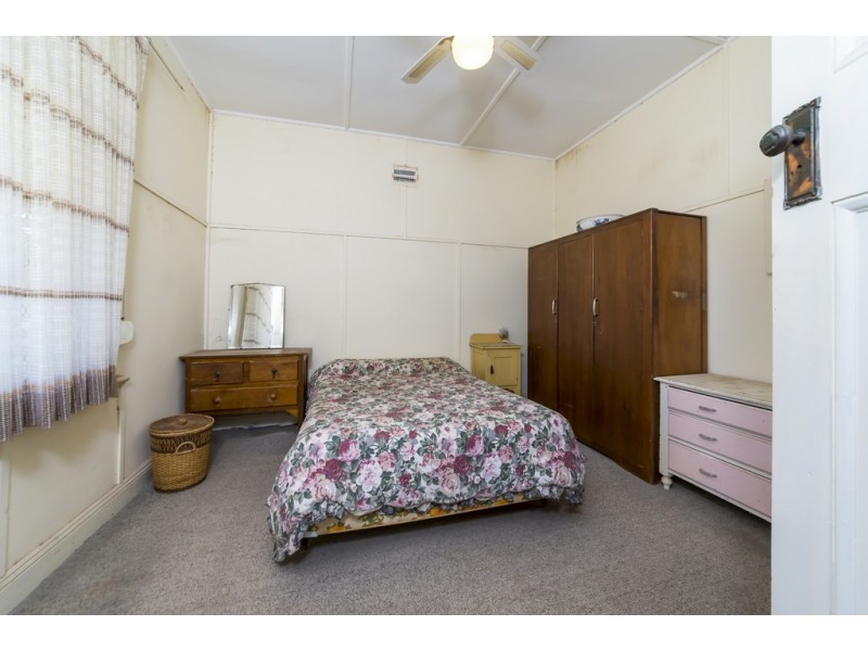 41 Second Street, Owen SA 5460