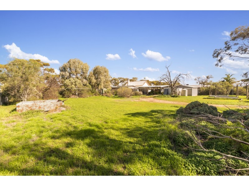 41 Second Street, Owen SA 5460