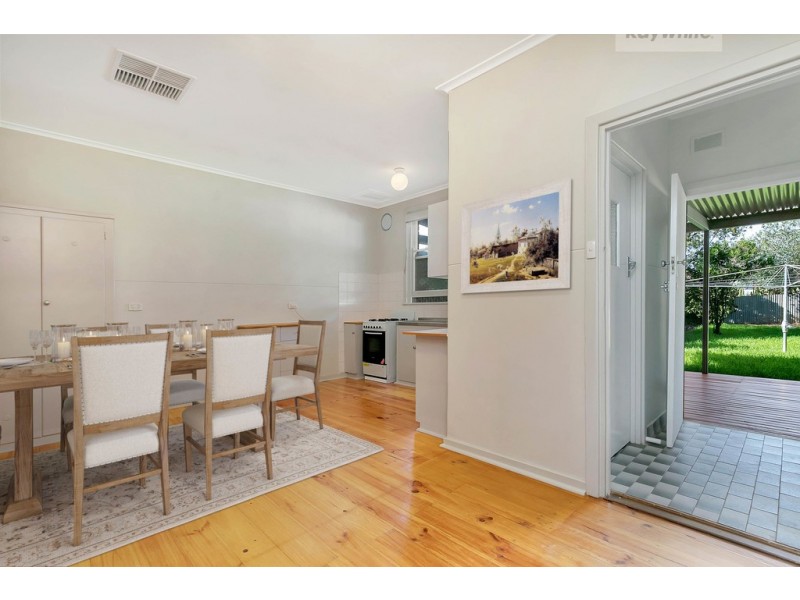 8 Longford Street, Evanston SA 5116