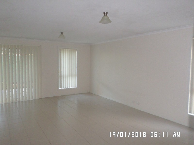 (D.H.A) Defence Housing Australia, Evanston Gardens SA 5116