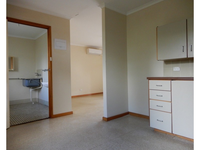 Unit 10/2 Dahlmyra Avenue, Hamley Bridge SA 5401
