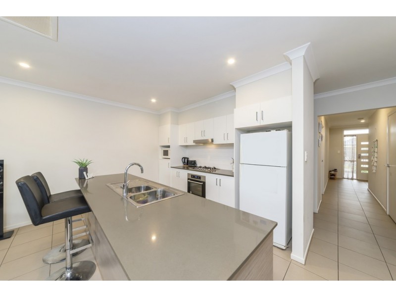 83 Hamilton Boulevard, Evanston Gardens SA 5116