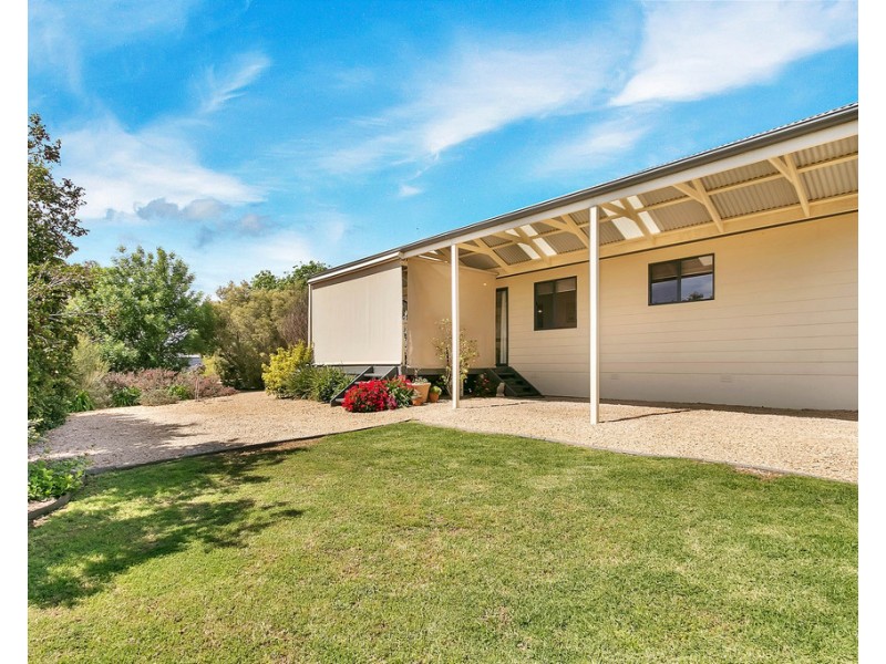 16 Warner Court, Sandy Creek SA 5350