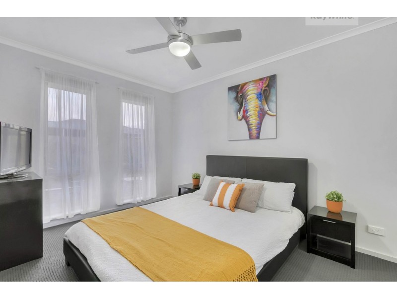 3 Blue Lake Drive, Blakeview SA 5114