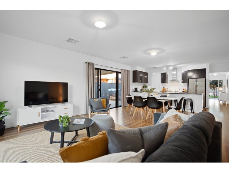 9 Sears Road, Evanston Gardens SA 5116