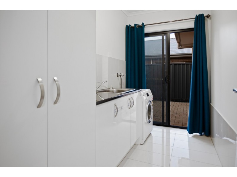 9 Sears Road, Evanston Gardens SA 5116