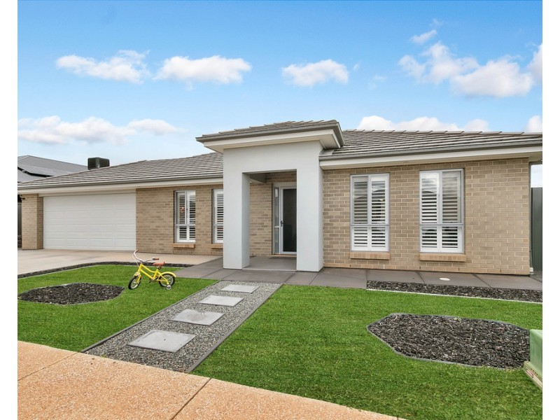 4 Henderson Street, Blakeview SA 5114