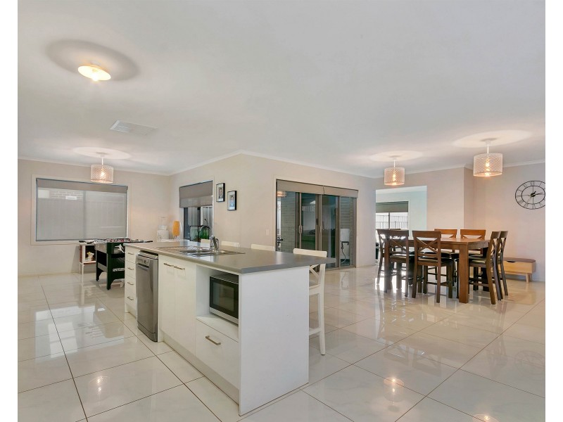 4 Henderson Street, Blakeview SA 5114