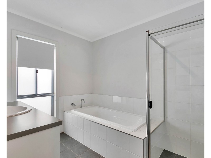 4 Henderson Street, Blakeview SA 5114