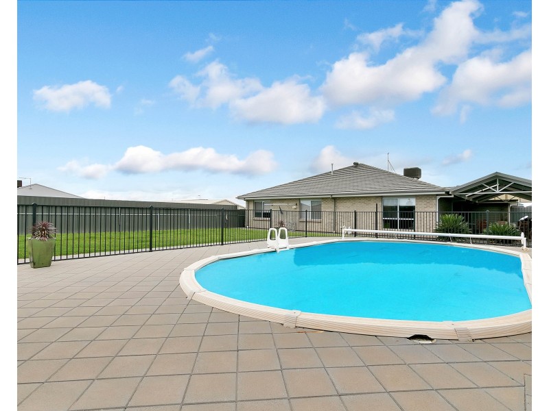 4 Henderson Street, Blakeview SA 5114