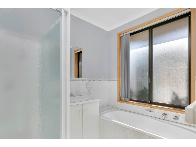 10 Hutchins Street, Gawler East SA 5118