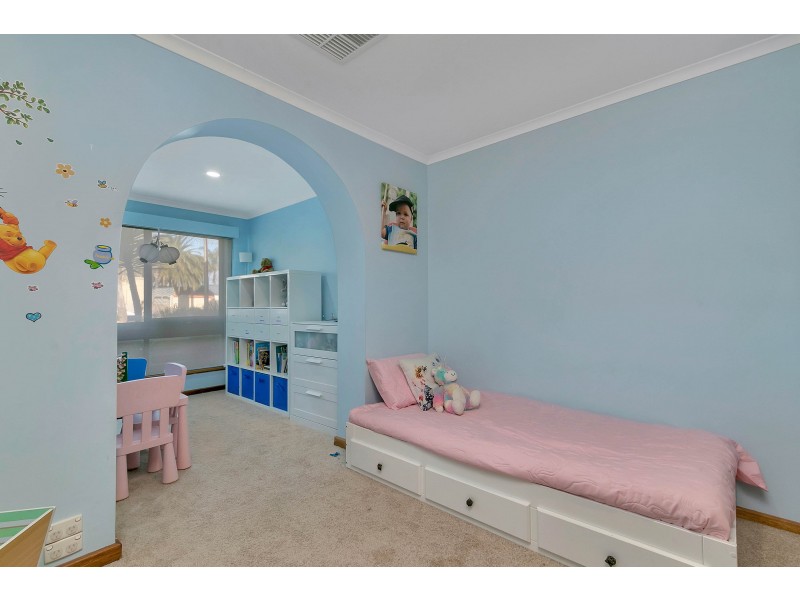 11 Dawkins Avenue, Willaston SA 5118