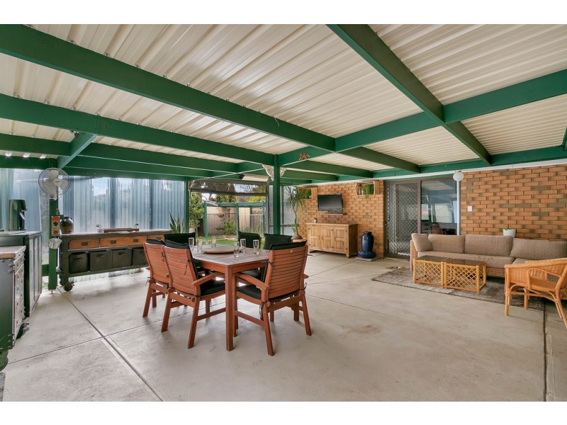 11 Dawkins Avenue, Willaston SA 5118