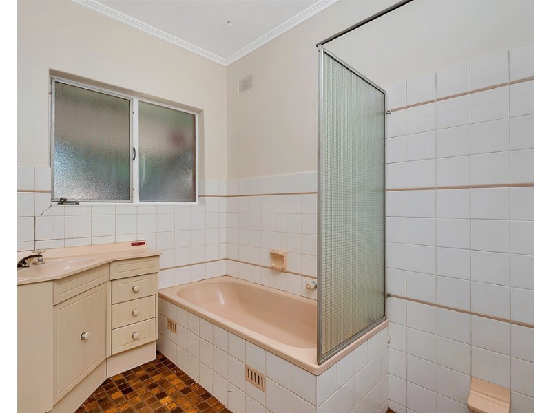 1 Argent Street, Elizabeth Grove SA 5112