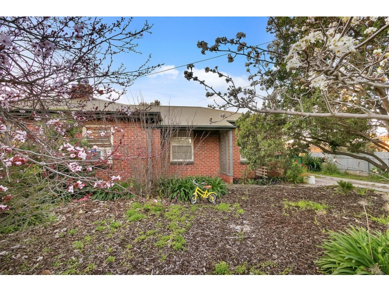 5 Ey Grove, Evanston SA 5116