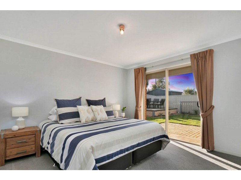 9 Wilson Court, Reid SA 5118