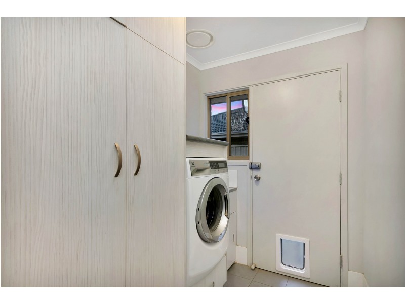 9 Wilson Court, Reid SA 5118