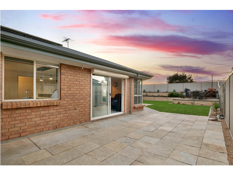 9 Wilson Court, Reid SA 5118