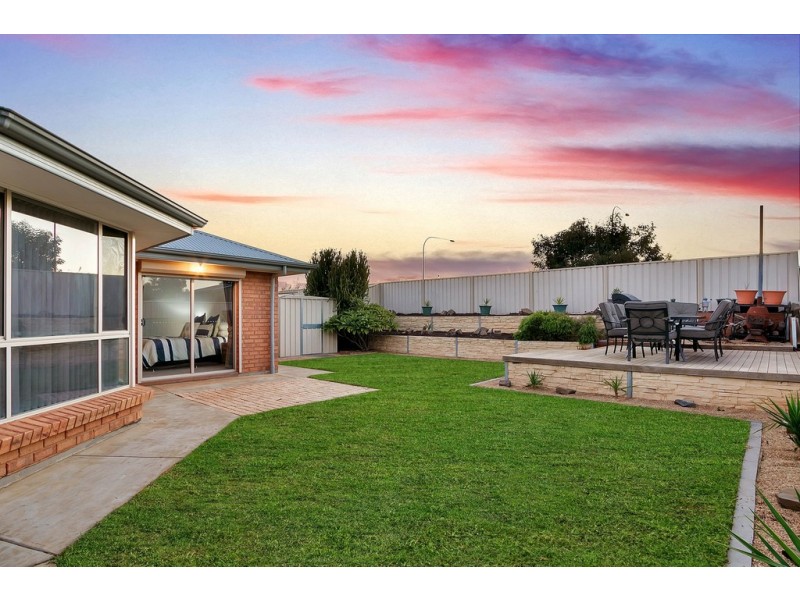 9 Wilson Court, Reid SA 5118