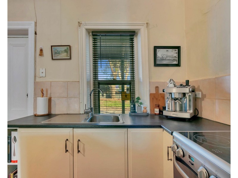 8 Oldham Street, Kapunda SA 5373