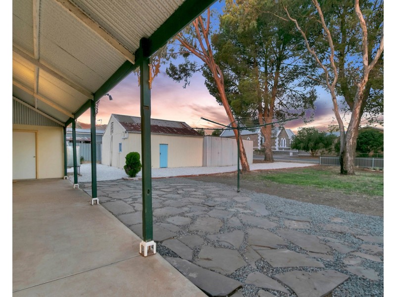 8 Oldham Street, Kapunda SA 5373