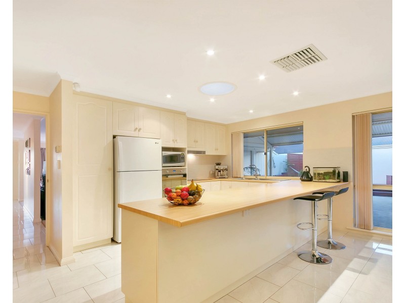 28 Camelot Drive, Blakeview SA 5114