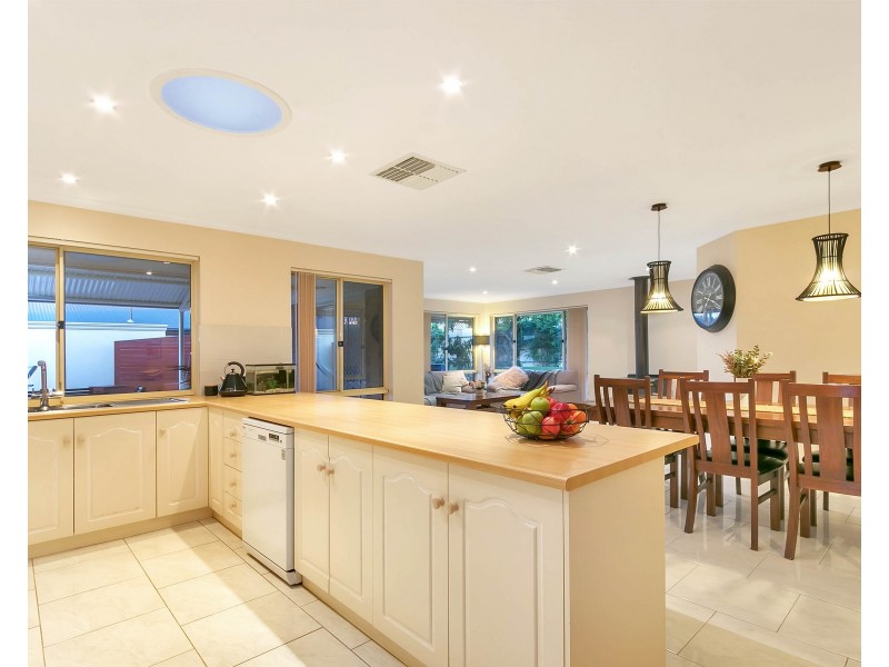 28 Camelot Drive, Blakeview SA 5114