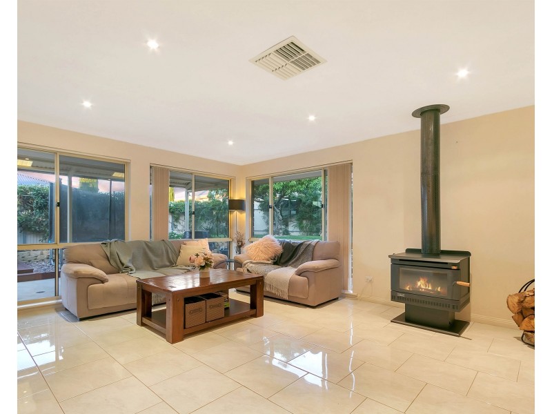 28 Camelot Drive, Blakeview SA 5114