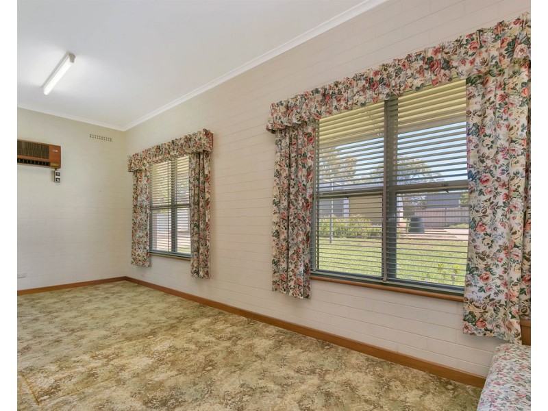 12 Jane Street, Willaston SA 5118