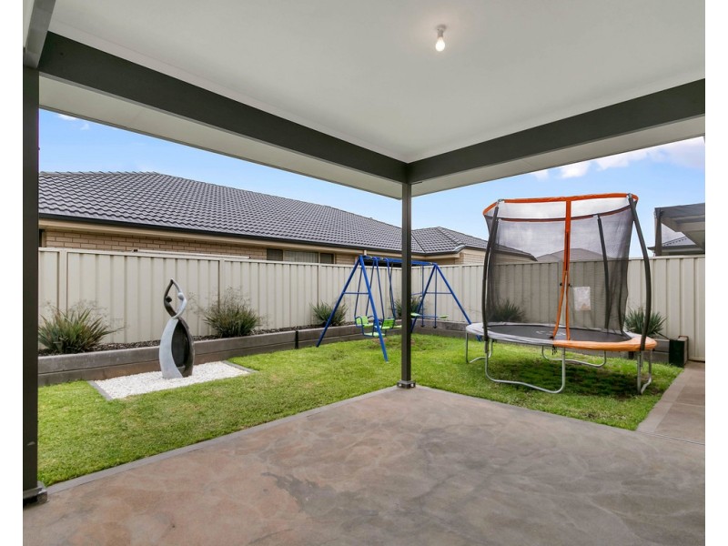 17 Spring Street, Munno Para West SA 5115