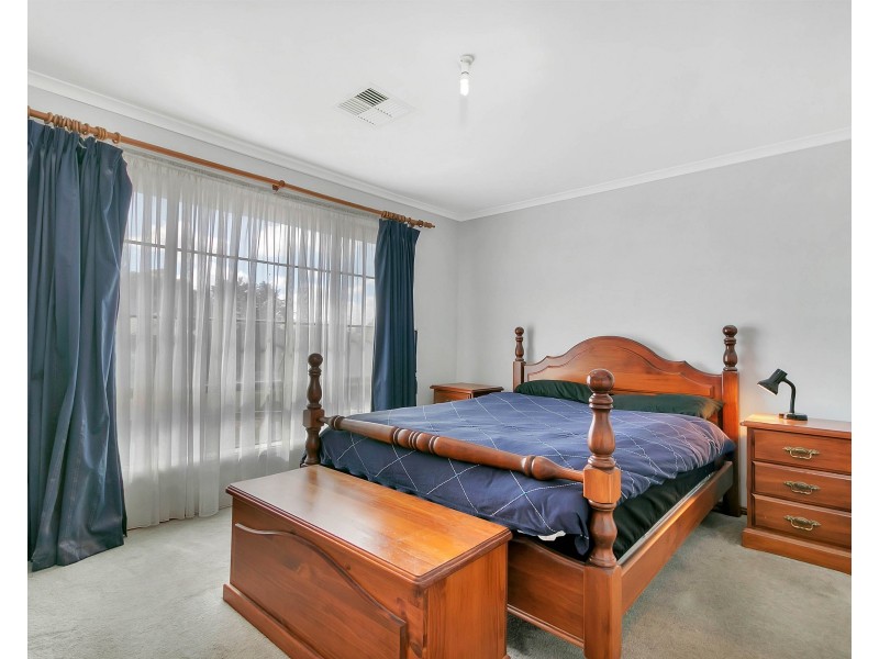 14 Addis Street, Evanston Park SA 5116