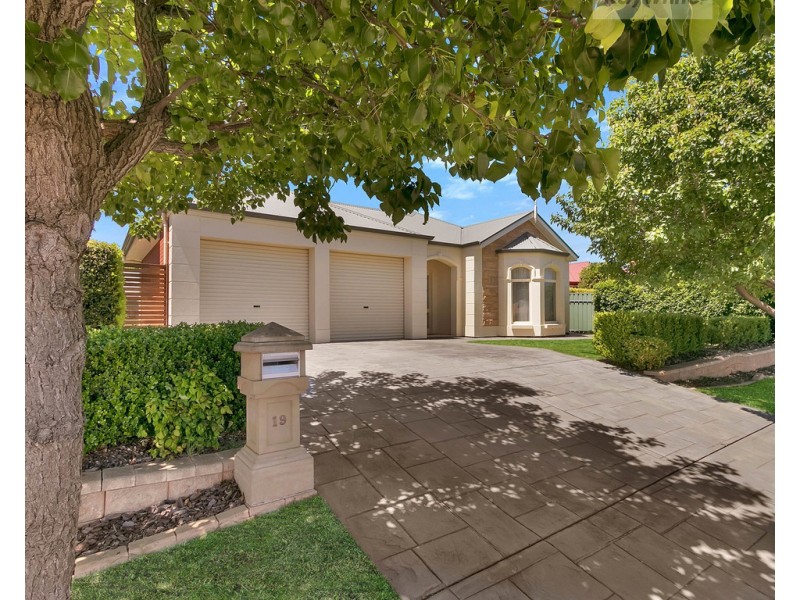 (D.H.A) Defence Housing Australia, Evanston Park SA 5116