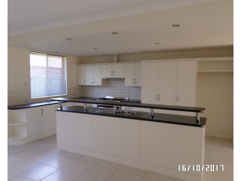 (D.H.A) Defence Housing Australia, Evanston Park SA 5116