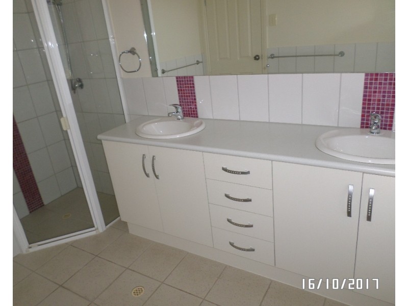 (D.H.A) Defence Housing Australia, Evanston Park SA 5116