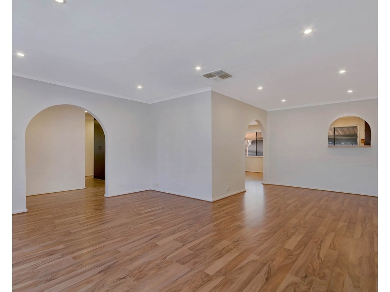 43 Tiver Road, Evanston South SA 5116