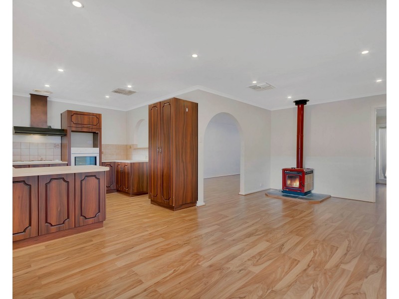 43 Tiver Road, Evanston South SA 5116