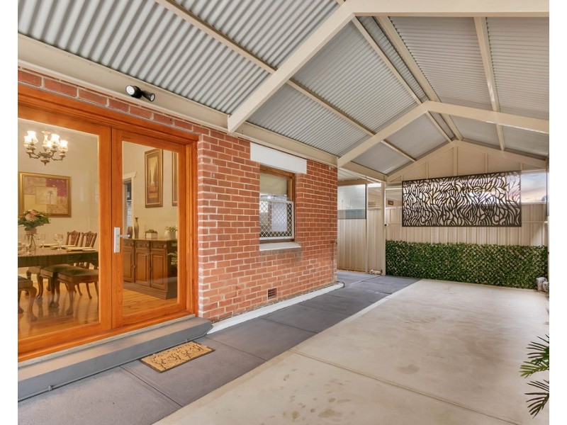 63 Oval Avenue, Woodville South SA 5011