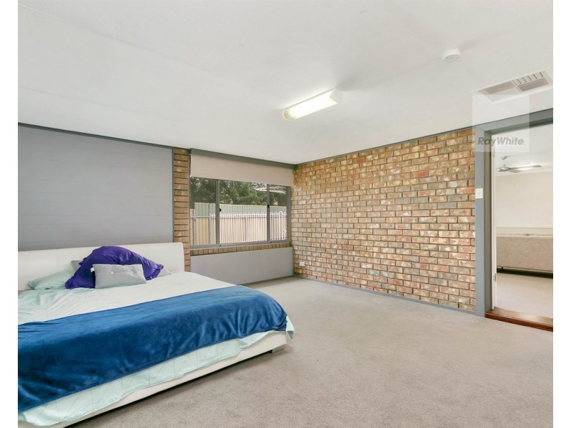 6 St Ives Court, Blakeview SA 5114