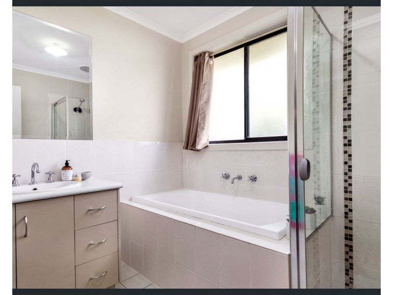 1E Osborne Street, Evanston Gardens SA 5116