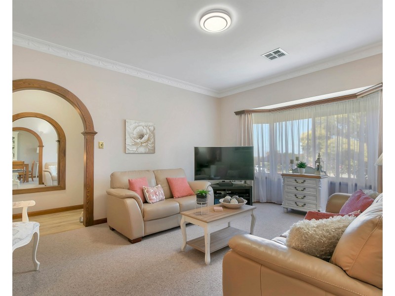 7 Churchman Court, Gawler East SA 5118